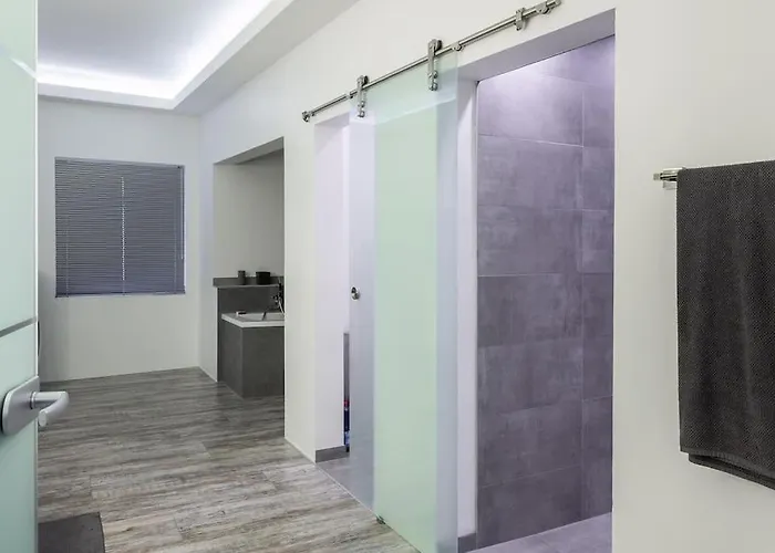 Appartement Loft Mit Whirlpool Sauna Kino Naehe Wolfsburg Helmstedt